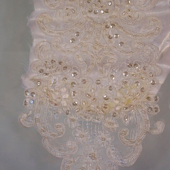 Vintage Crafting Supplies 2 Misc Trim Pieces Beaded Sequined Laced - Picture 8 of 10